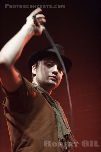 BABYSHAMBLES - 2006-11-13 - PARIS - Elysee Montmartre - Peter Doherty